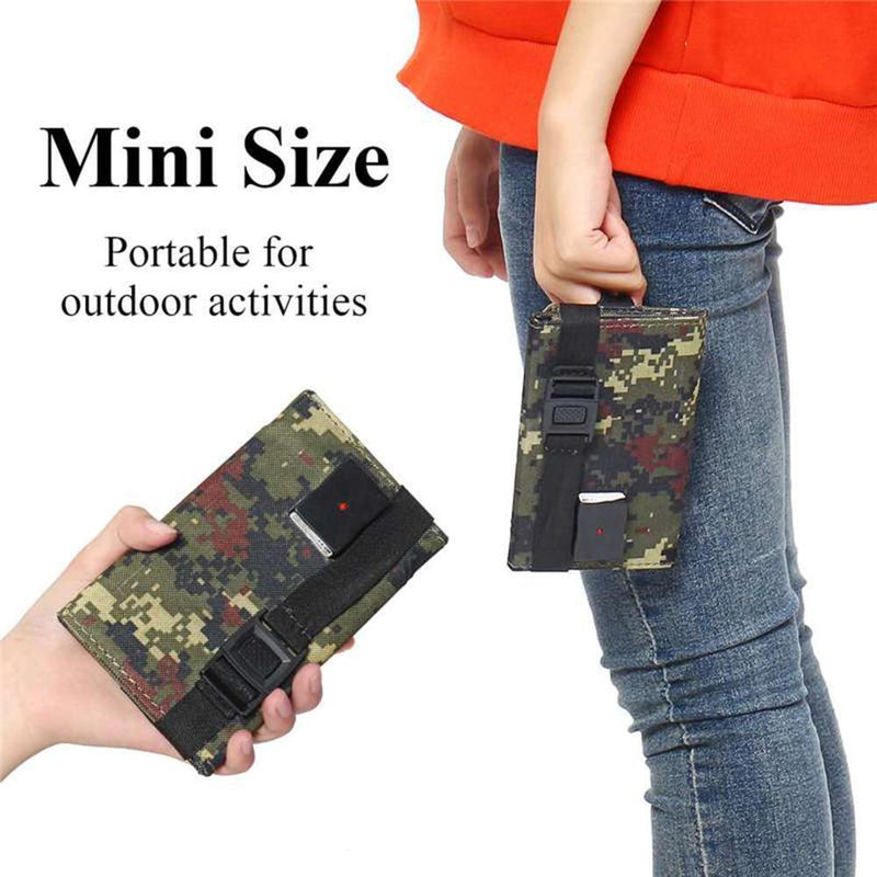 Waterproof 20W 5V Foldable USB Solar Panel Charger for Hiking (Camouflage)