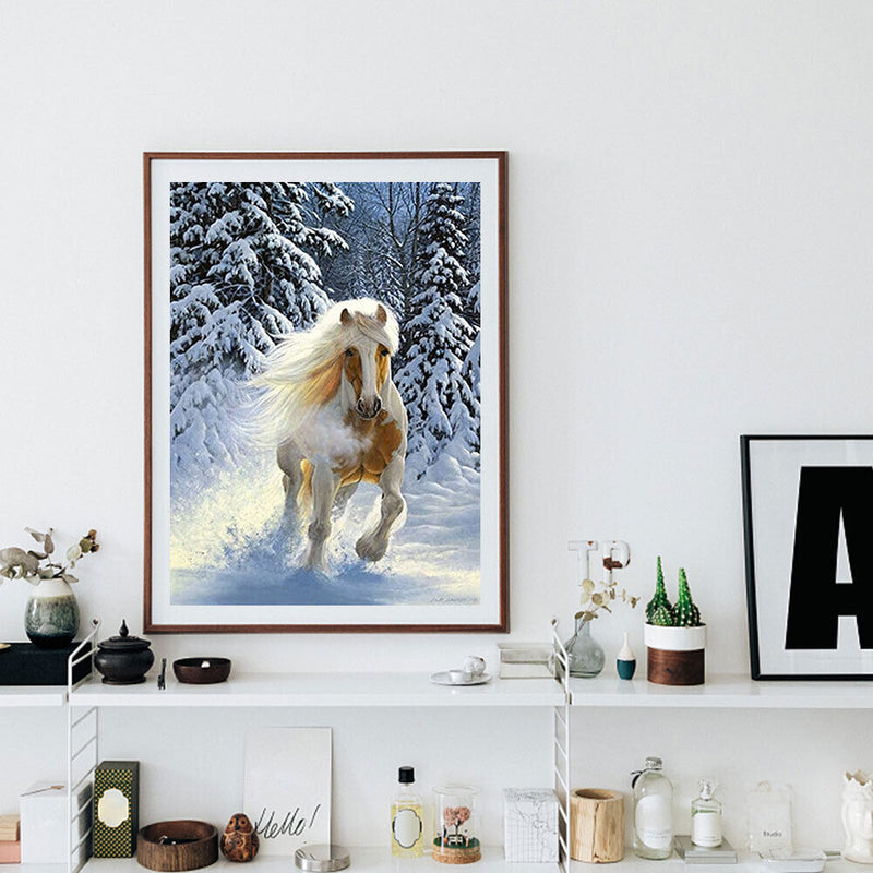 Horse Running in the Snow Diamond Painting Kits Full Round Drill Home Wall Decor