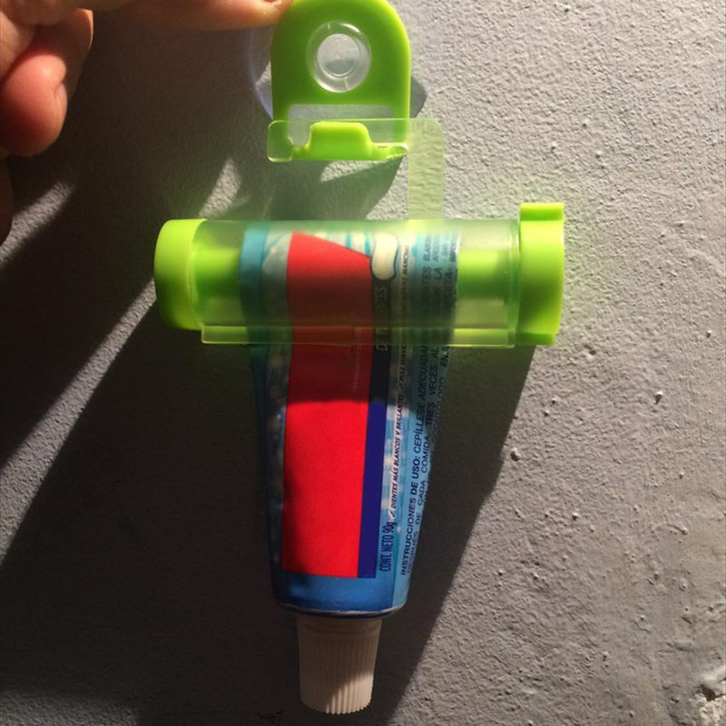 PrettyGood7 Toothpaste Hanging Suction Roller Green