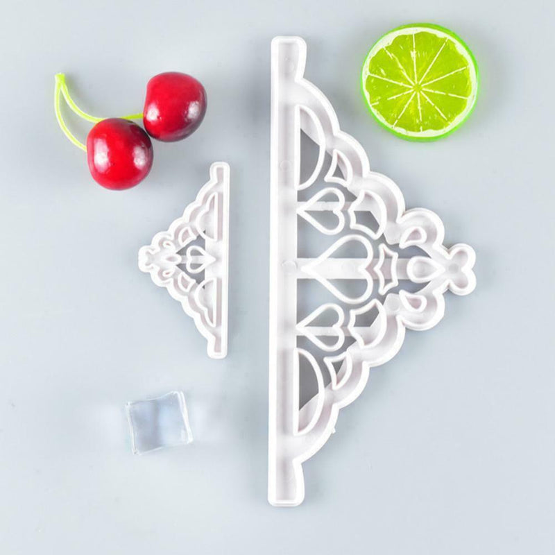 2Pcs Crown Plastic Fondant Cutter Cake Mold Cupcake Tools Decorating E4F4