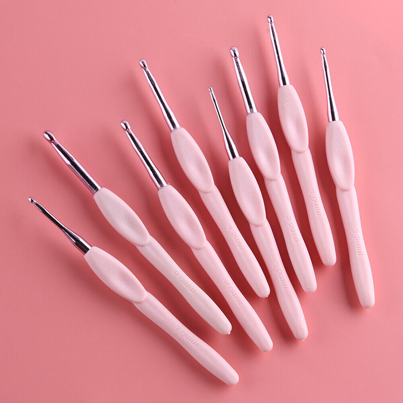 8pcs Plastic Handle Knitting Needles Hooks 2-6mm for Weaving Sewing Kit
