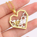 Women Pendant Necklace Bee Chain Hollow Honeycomb Classic CA Honeybee Heart E5Y4