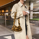 Retro Women Polka Dot Printing Plush Underarm Bag Winter Handbags (Coffee)