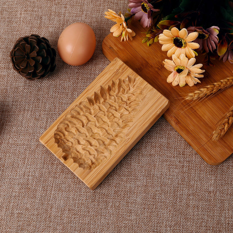 Wooden Cookie Mold Pine Cone Shape Carved Press Stamp for Biscuit (C) Newly