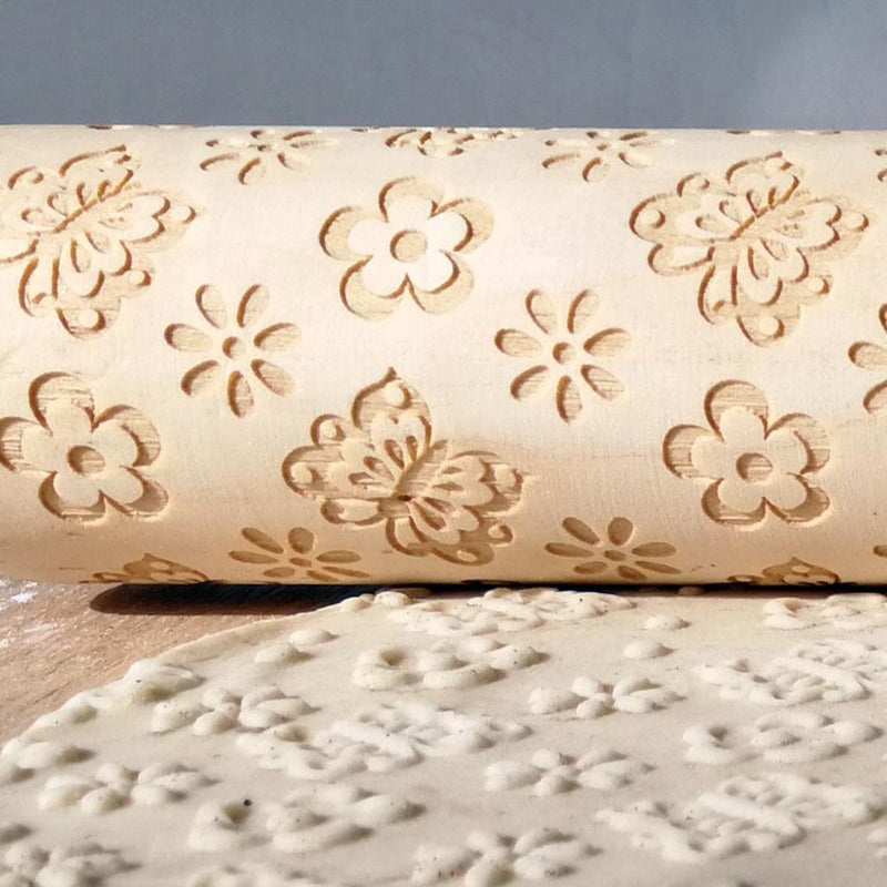 Easter Day Embossing Wood Rolling Pin for DIY Baking Cookies (Butterfly)