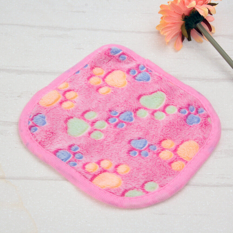 WARM Pet Blanket Touch Soft Warm Dogs Cat  Bed Blanket Mat(Red) (20x20)