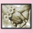 Cross Stitch Needlework Kit 14CT Stamped DIY Artwork (R891 Hand in Hand) Newly
