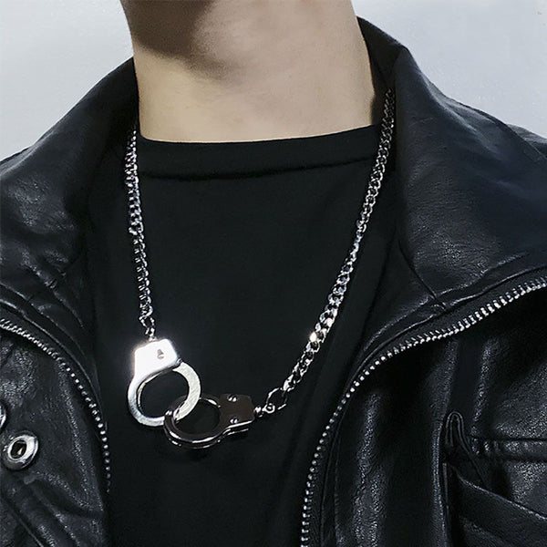 Women Mens Biker Rock Punk Necklace Dark Gothic Handcuffs Pendant Chain Choker