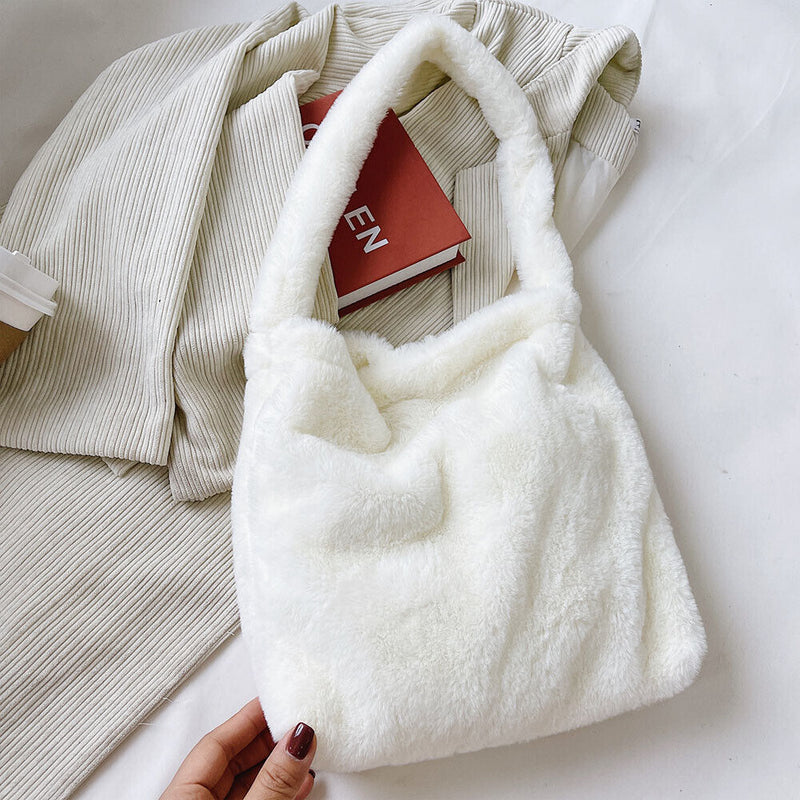 Women Soft Warm Plush Handbags Fluffy Underarm Bags Retro Evening Handbags