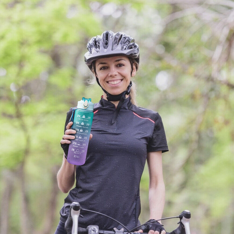 900ml Frosted Water Bottle Outdoor Sport Travel Gym Drinking Kettle (Green)