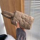 Women Quilted Flower Pattern Clutch Bag Mini Wallet Zipper Bag (Brown)