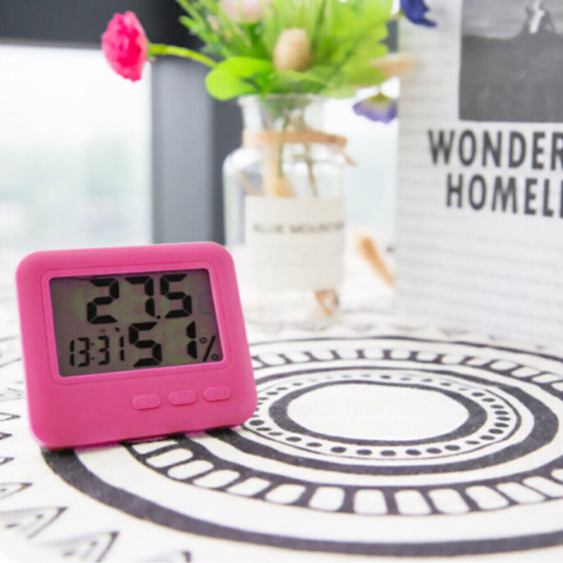 Thin Digital Thermometer Hygrometer LCD Temperature Humidity Meter (Red)