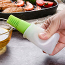 Silicone Oil Bottle with BBQ Grill Oil Brush Baking Kitchen Tools (Green)