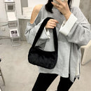 Retro Shoulder Handbags Women Solid Color Plush Underarm Bag Purse (Black)