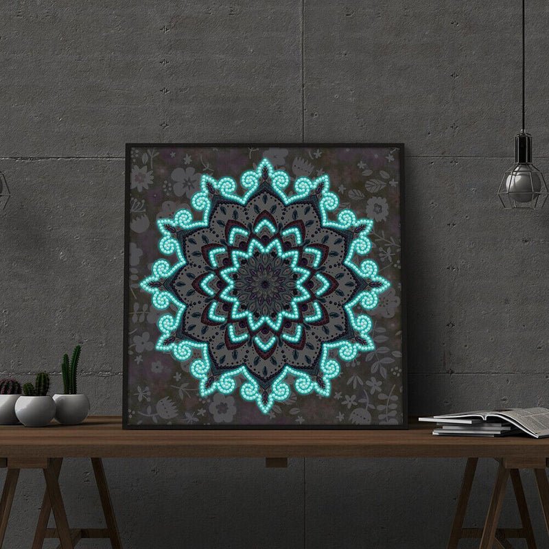 Mandala Luminous Part Mosaic Special Shaped Diamond DIY Paint Kit (YGSMT02)