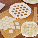 19 Holes Ravioli Dough Press Kitchen DIY Dumpling Maker Portable Mould Nice V0J0