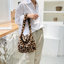 Women Plush Leopard Handbag Large Capacity Shoulder Bag (Khaki Leopard)
