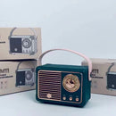 Retro Bluetooth-compatible Speaker Classical Subwoofer Music Player (Green)