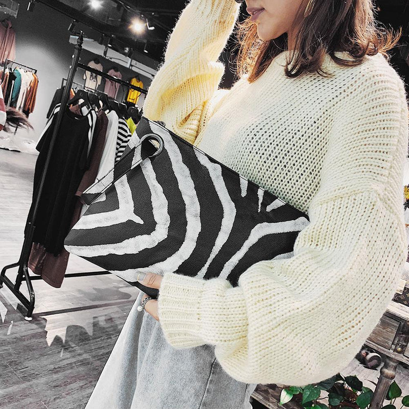 Leopard Print Leather Clutch Women Purse Zip Wallet Travel Makeup Storage Bag