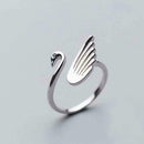 1x Swan Shape Knitting Loop Crochet Ring Thimble Guide Accessories Crafts X4S8