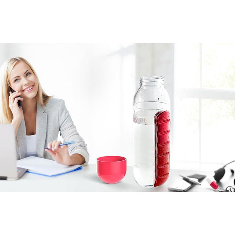 600ML Plastic 2 In 1 Combine Daily Pill Box Drinking Bottles Cups(Red)