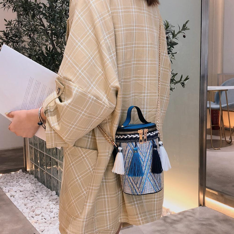 Tassel Shoulder Handbags Leather Weaving Ethnic Women Small Crossbody Bucket Bag