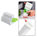 Plastic Facial Cleanser Clips Toothpaste Squeezer for Hair Dye Cosmetics (Green)