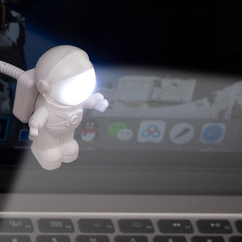 USB Powered Night Light Astronaut Shape Read Desk Lamp DC 5V Laptop-LE
