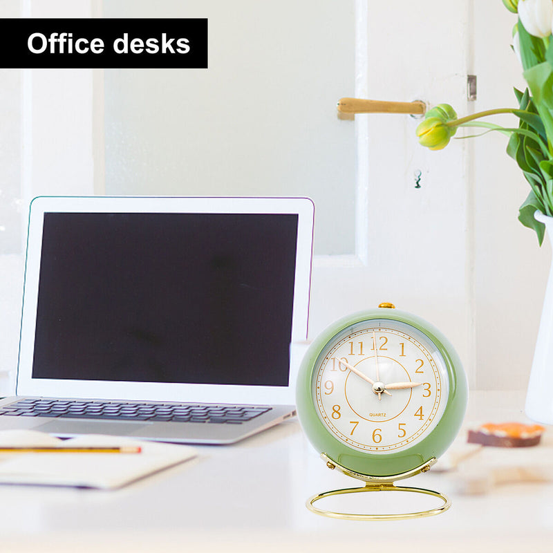 Analog Alarm Clock Light Emitting Silent Non Ticking Clock for Kid (Green)