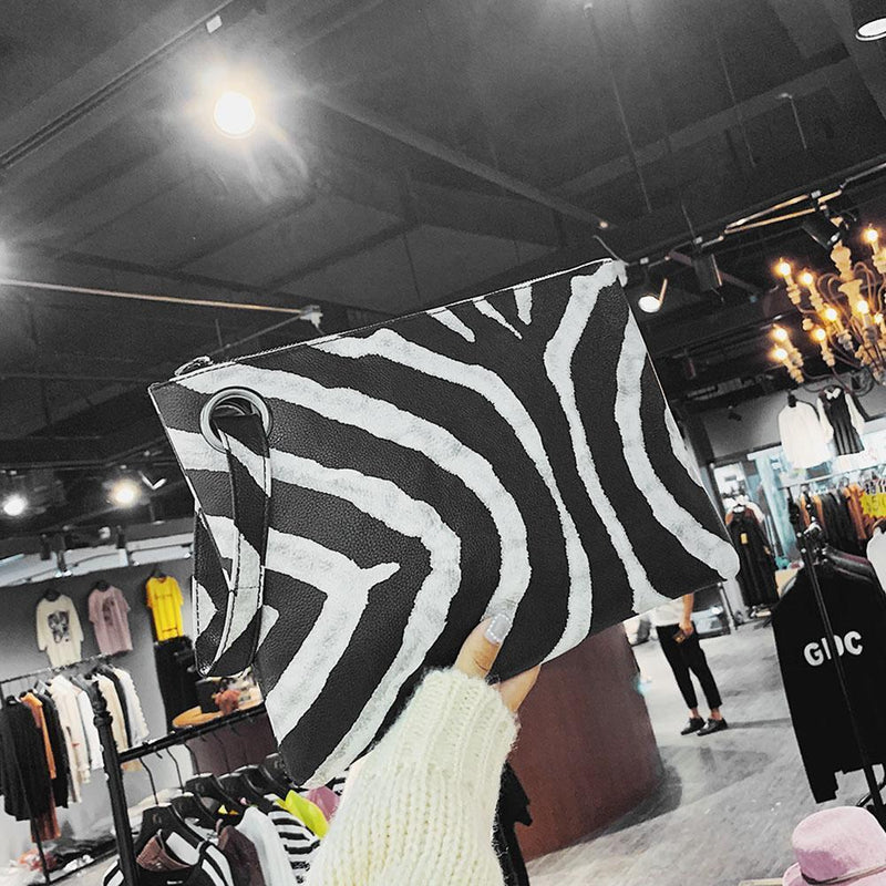 Leopard Print Leather Clutch Women Purse Zip Wallet Travel Makeup Storage Bag