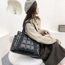 Retro Quilted Lattice Large Shoulder Bag Women Solid Color Nylon Shopping Bags