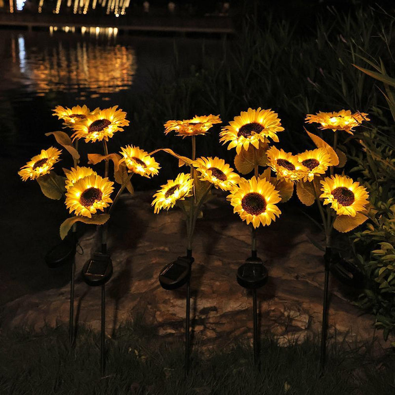 LED Solar Sunflower Shape Light Ground Plug-in Iron Lamp Path Decor (B)