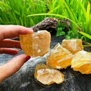 MEXICAN CITRINE CALCITE PIECES.1 PIECE.HEALING CRYSTAL calcite H9T4 O5N8 Q6Y1