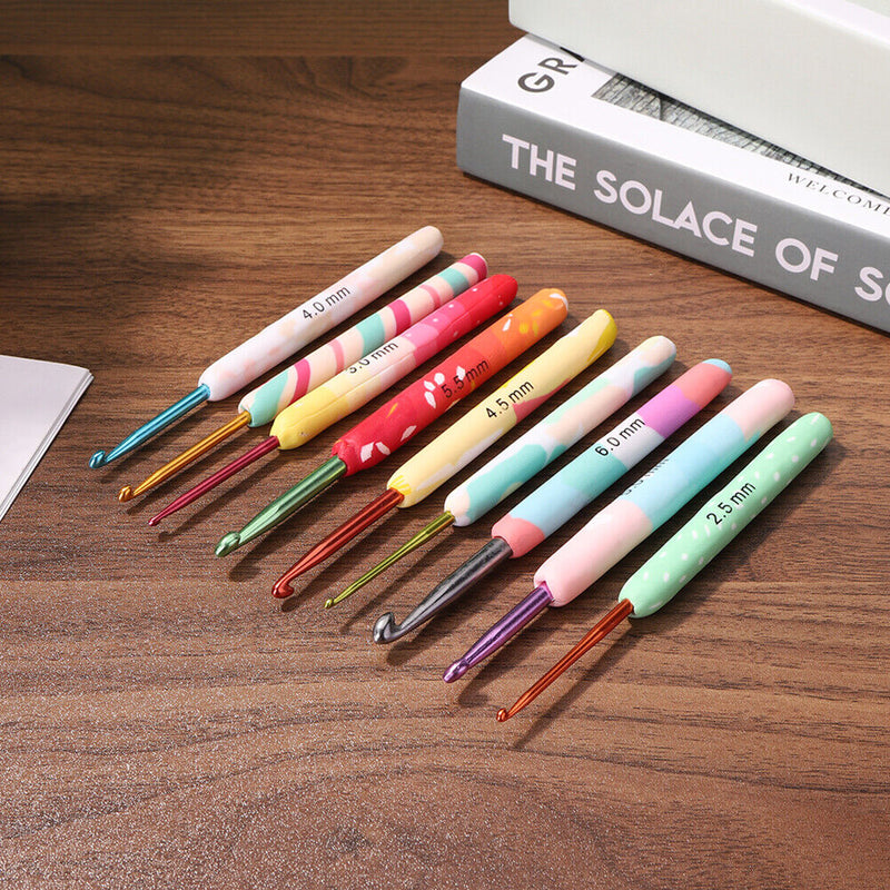 9pcs Colorful Ergonomic Crochet Hooks Soft Handles Sweater Needles (Bubble)