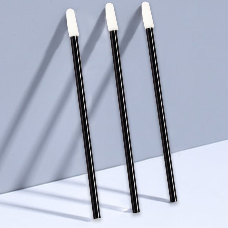 50pcs Practical Lip Brush Stick Lip Gloss Wands Make Up Lip Brush Beauty Tool