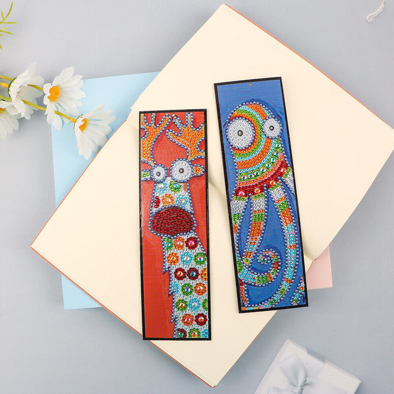 2pcs Special Shaped Drill Diamond Leather Tassel Bookmark DIY Art (SQ16) Newly