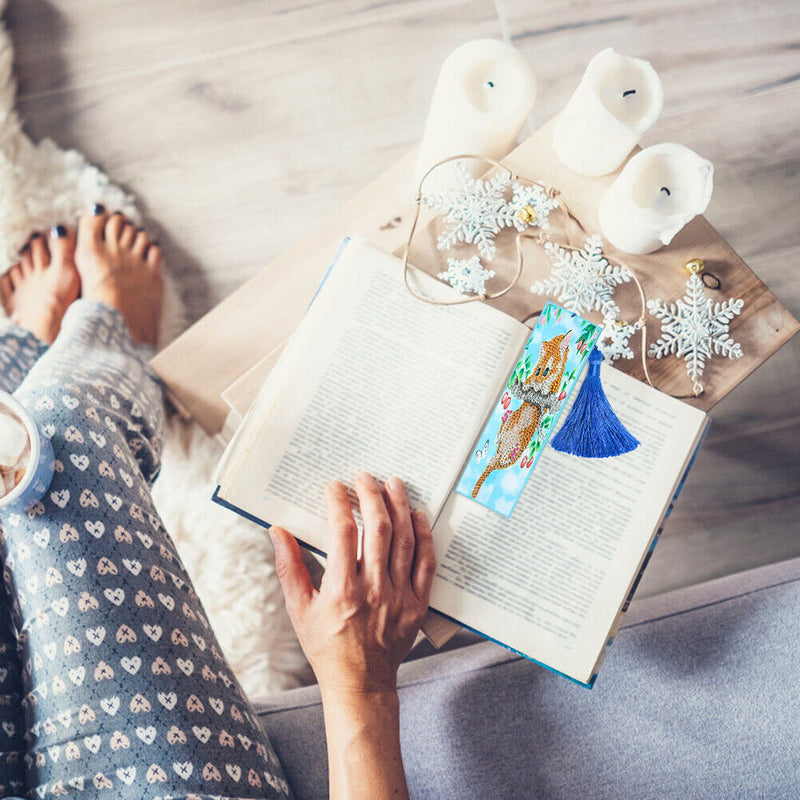 5D Diamond Painting Climbing Cat Cross Stitch Bookmark Leather Page-marker Newly