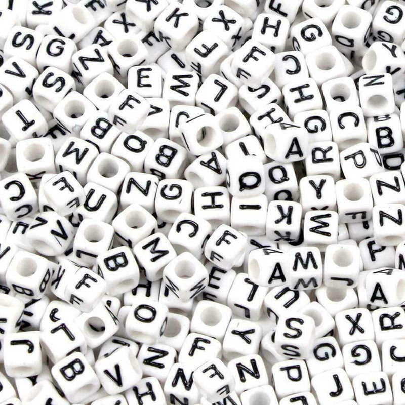 100X White Letter Alphabet Acrylic Beads For Bracelet Handmade DIY I2E4 Y0I6