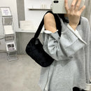 Retro Shoulder Handbags Women Solid Color Plush Underarm Bag Purse (Black)