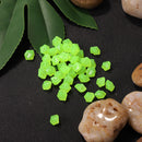 100pcs Luminous Glowing Stones Glow in the Dark Garden Decor Pebble (F)