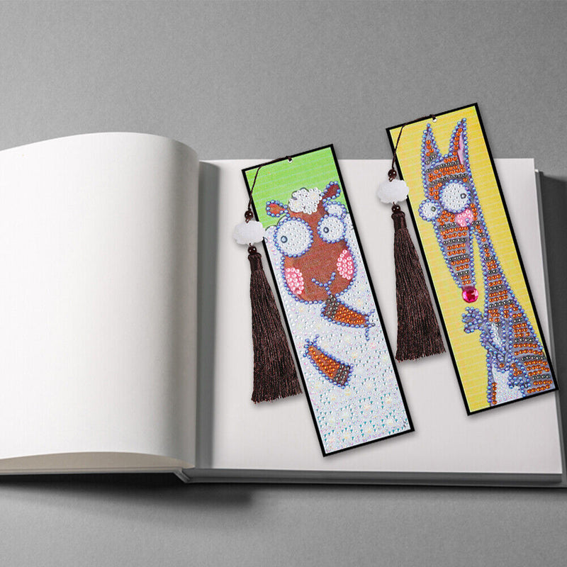 2pcs Special Shaped Drill Diamond Leather Tassel Bookmark DIY Art (SQ13) Newly