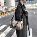 Women Solid Color Zipper Shoulder Bag Lady Cotton Padded Mini Messenger Bag