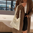 Women Warm Plush Heart Pattern Handbags Large Shoulder Bag (A White)