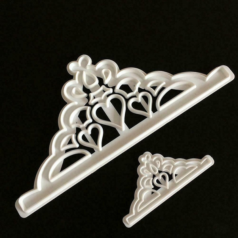2Pcs Crown Plastic Fondant Cutter Cake Mold Cupcake Tools Decorating E4F4