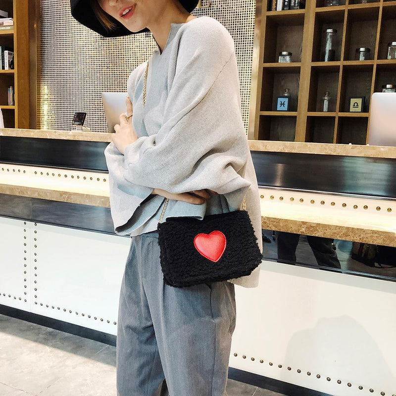 Winter Heart Small Bags Women Girls Chain Shoulder Messenger Bags (Black)