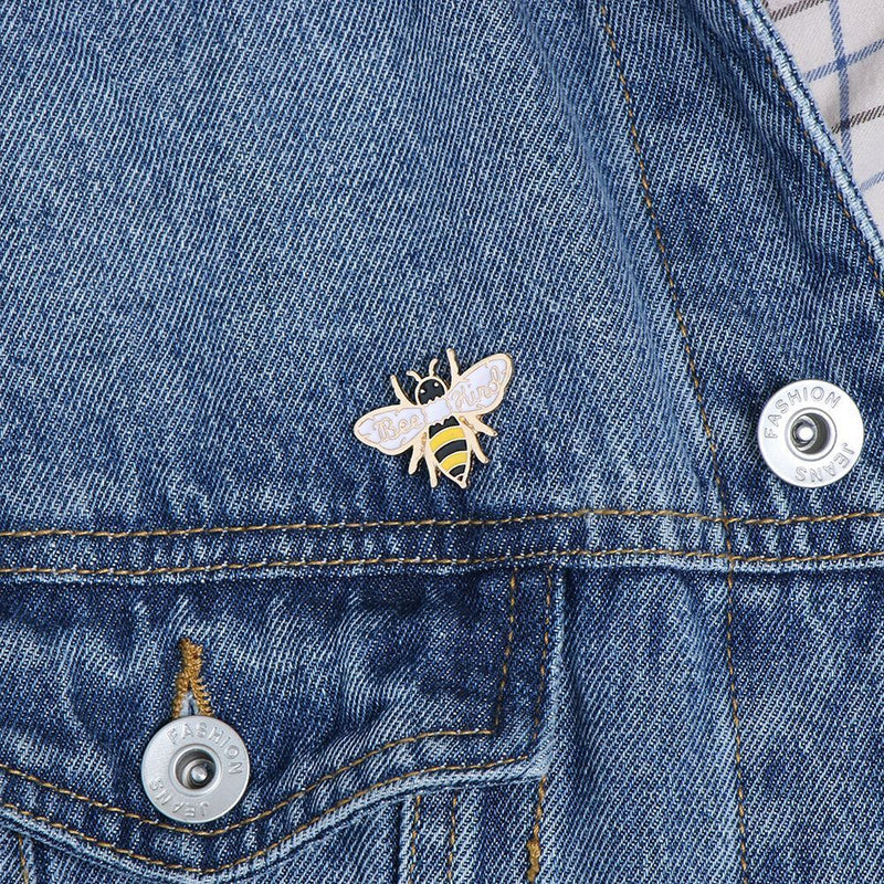 Women Men Lapel Pin Brooch Fashion Cute Enamel Pins Honey Animal Badge Bee
