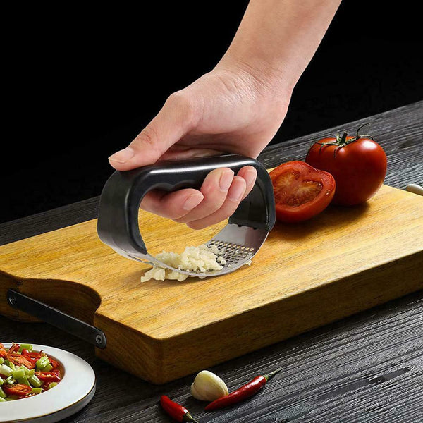 Steel Presser Multi-function Household Device Garlic Chopper. Grinding B9K0