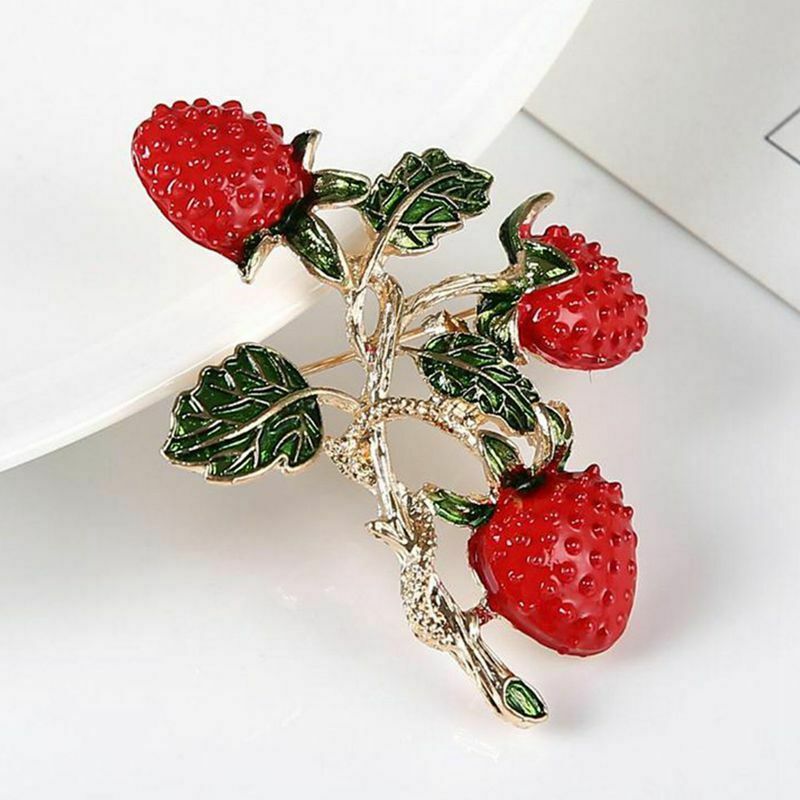 1 x Brooch Fashion Fruit Strawberry Design Alloy Brooches Clothes Decoratio
