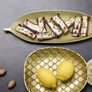 Simple Scandinavian Style Wooden Golden Tray Pineapple Shape Snack Fruit Bo