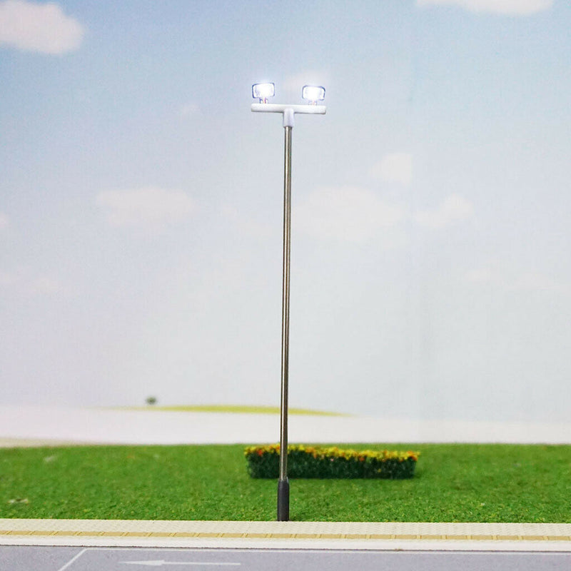 5pcs Metal Pole Street Lights - OO/HO Gauge - Train Railroad Diorama Scenics B